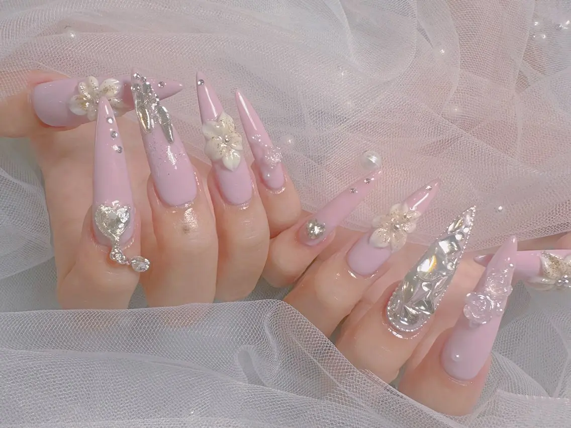 ネイル ハンドネイル Shiroe NailStudioのネイルデザイン