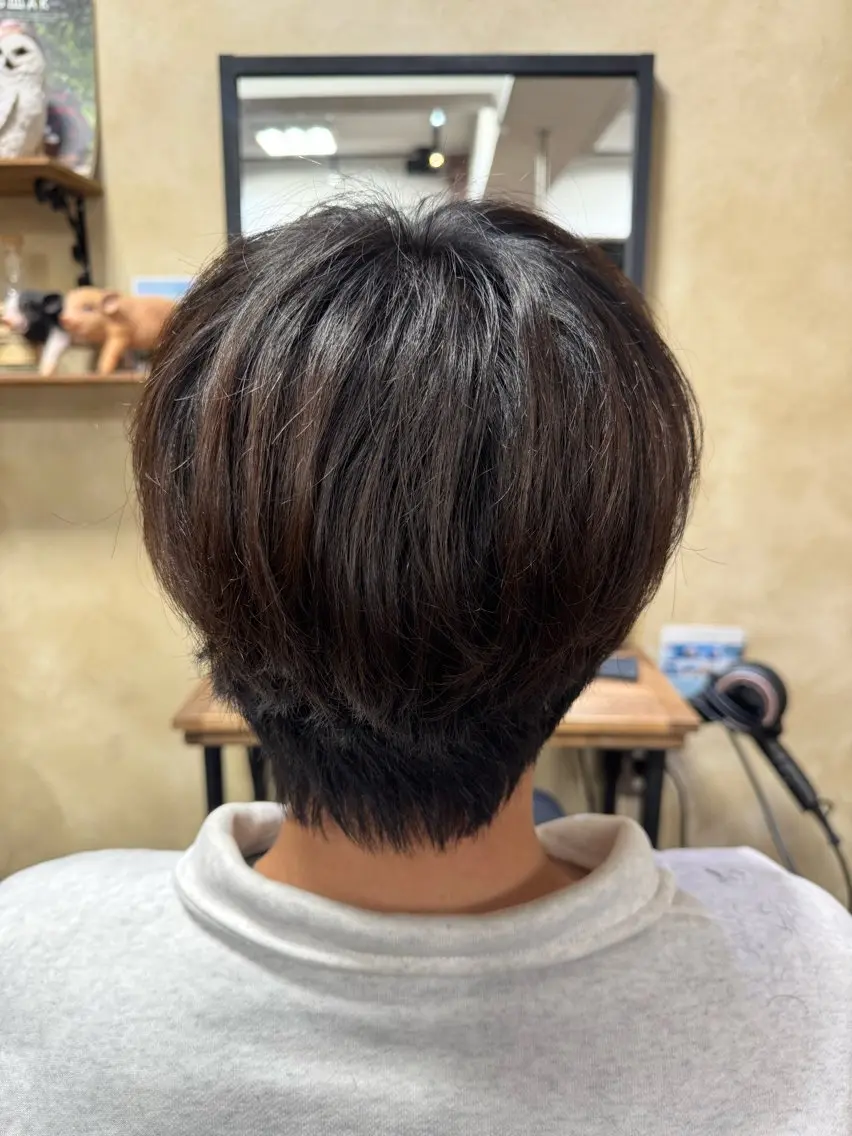 ミディアム 艶カラー🎀 YUUKAのヘアスタイル