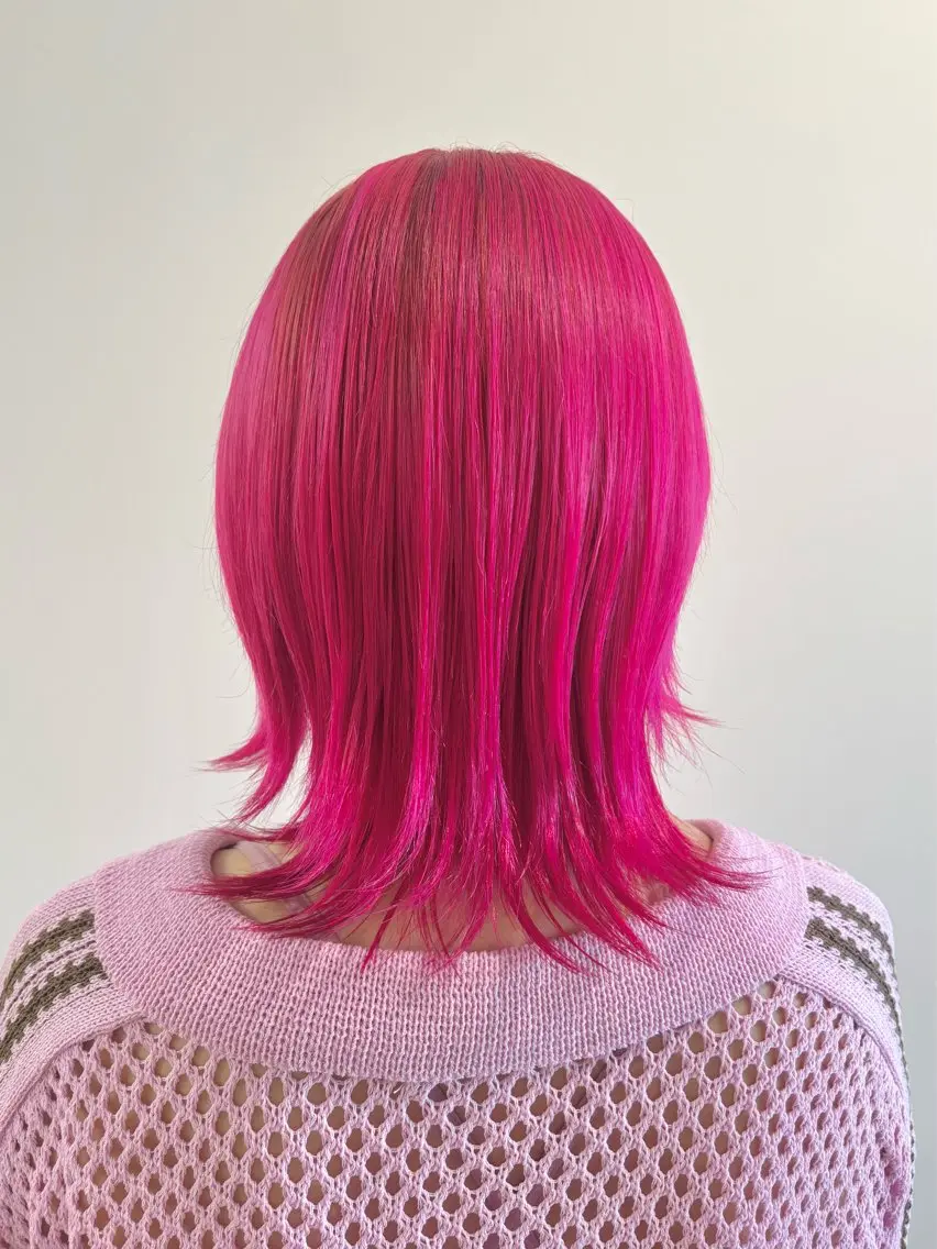 セミロング カラー 古川 琴美のヘアスタイル