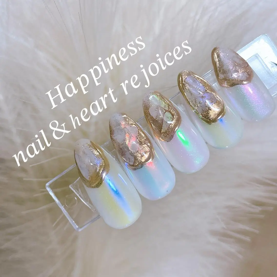 ネイル オーロラネイル Ella salonのネイルデザイン