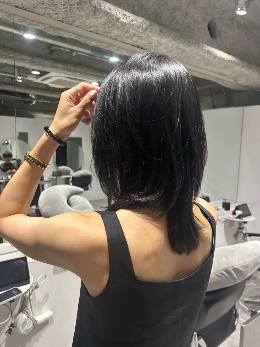 ミディアム カラー トキタ アオイのヘアスタイル