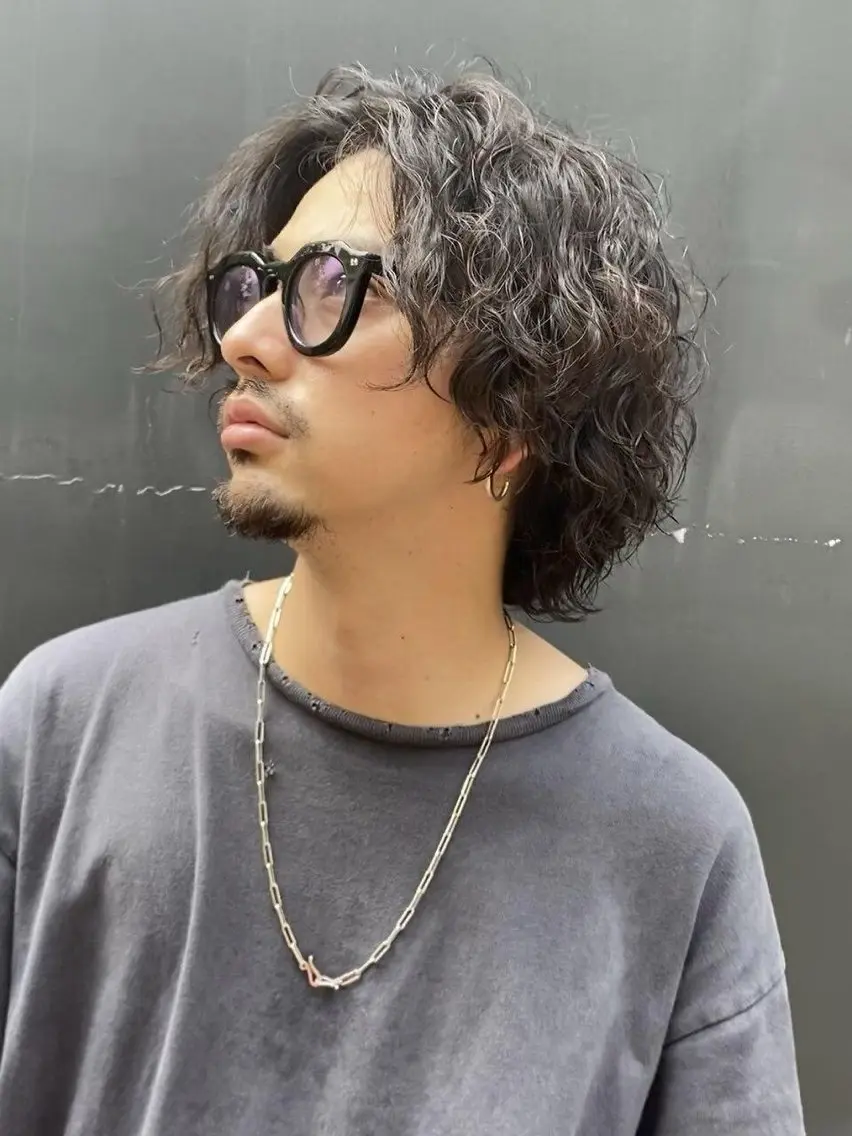 ミディアム パーマ メンズ 当日予約⭕️ 太田のヘアスタイル