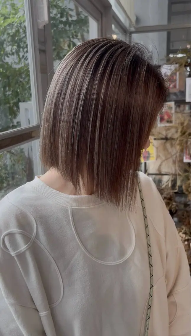 ミディアム カット ヘアカラー トリートメント SONO 【一宮】のヘアスタイル