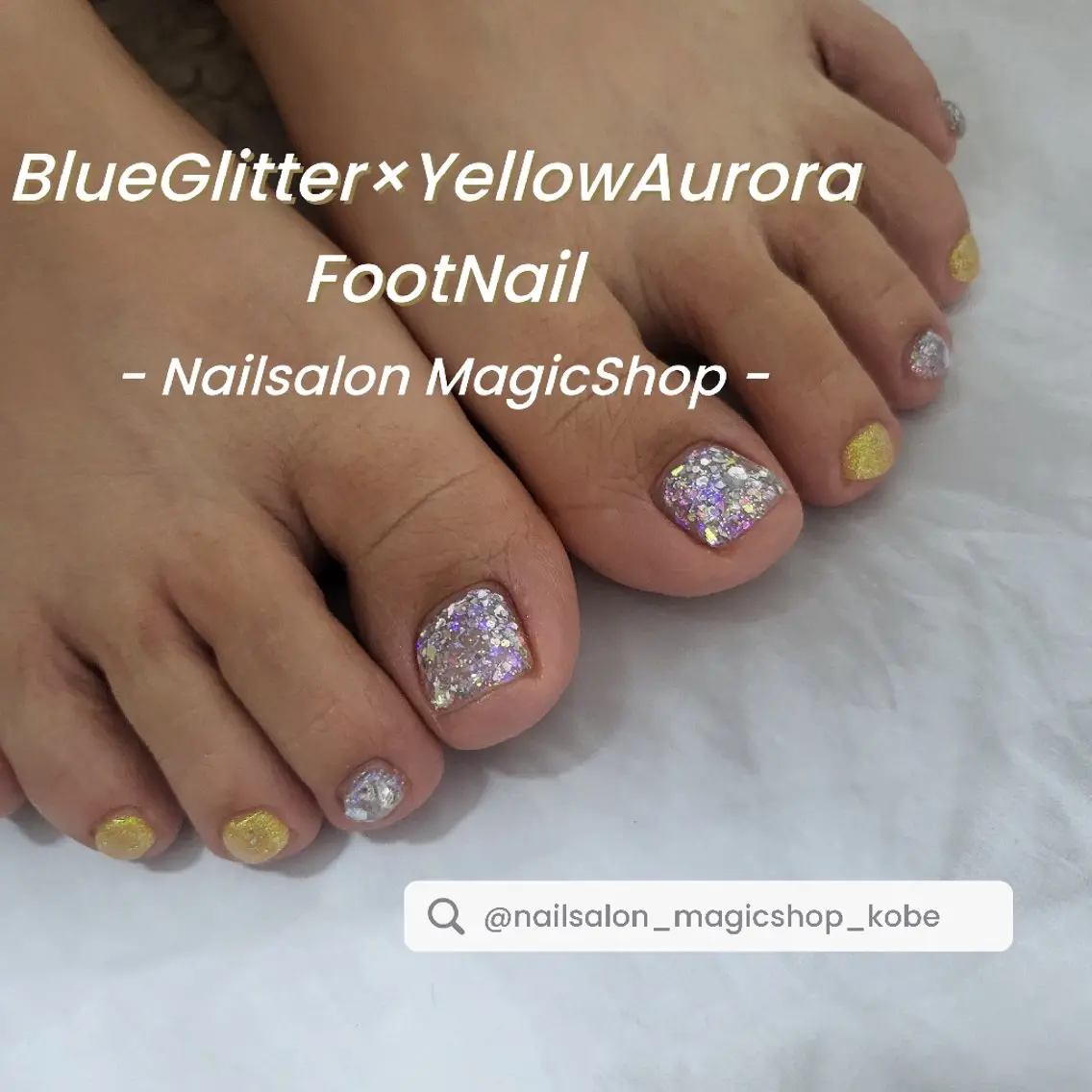 ネイル オーロラネイル ブルー フットネイル ジェルネイル ラメ(グリッター) フットネイル Nailsalon MagicShopのネイルデザイン