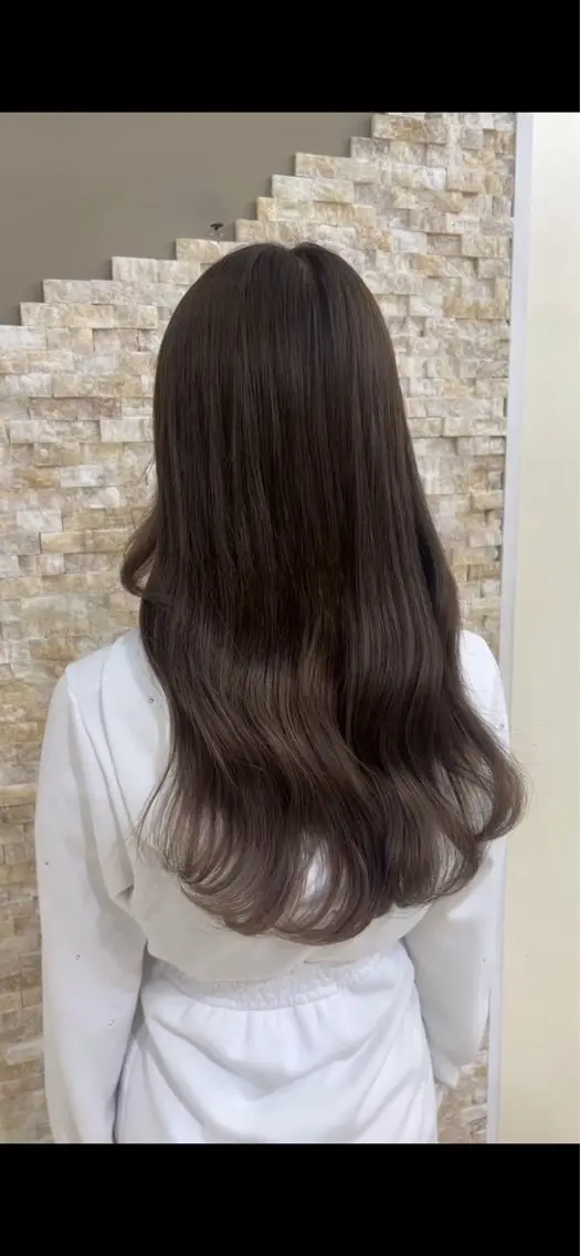 ロング ヘアカラー ANKH CROSS ゆうかのヘアスタイル