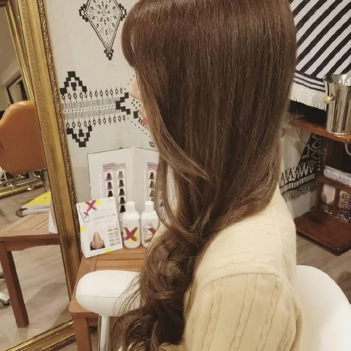 ロング カラー アディクシーカラー バレイヤージュ イルミナカラー 外国人風カラー レイヤーカット カット ヘアカラー トリートメント spa hair ark 富井直美のヘアスタイル