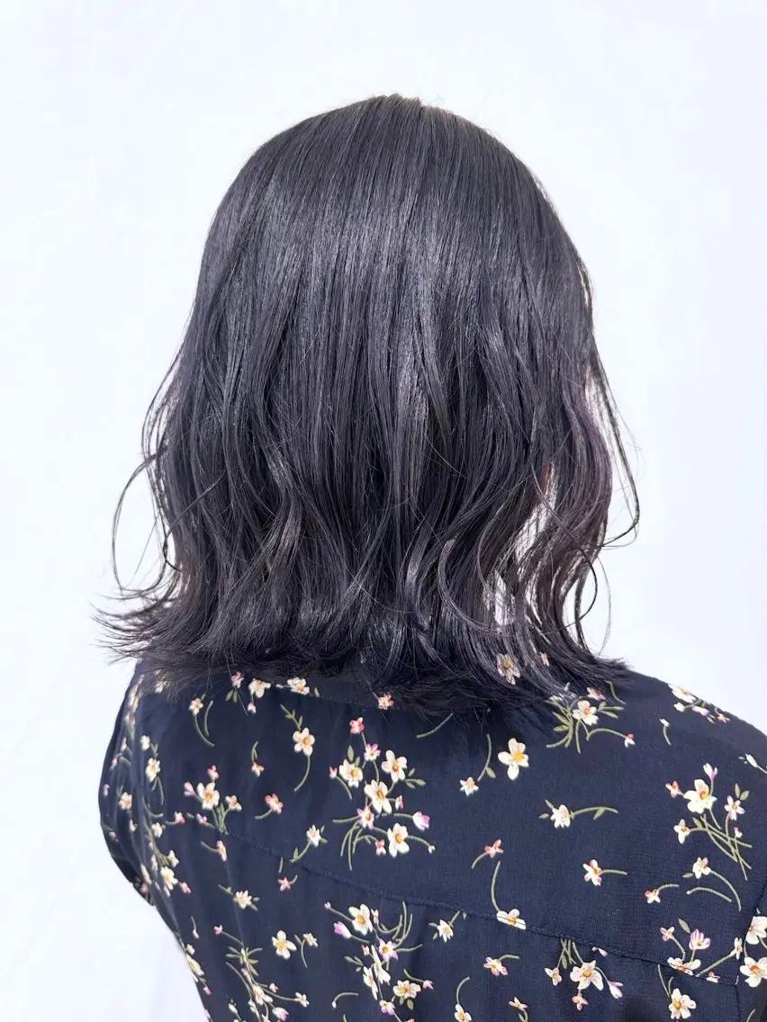 ミディアム カット ヘアカラー トリートメント インナーカラー 💎しまだゆうかのヘアスタイル