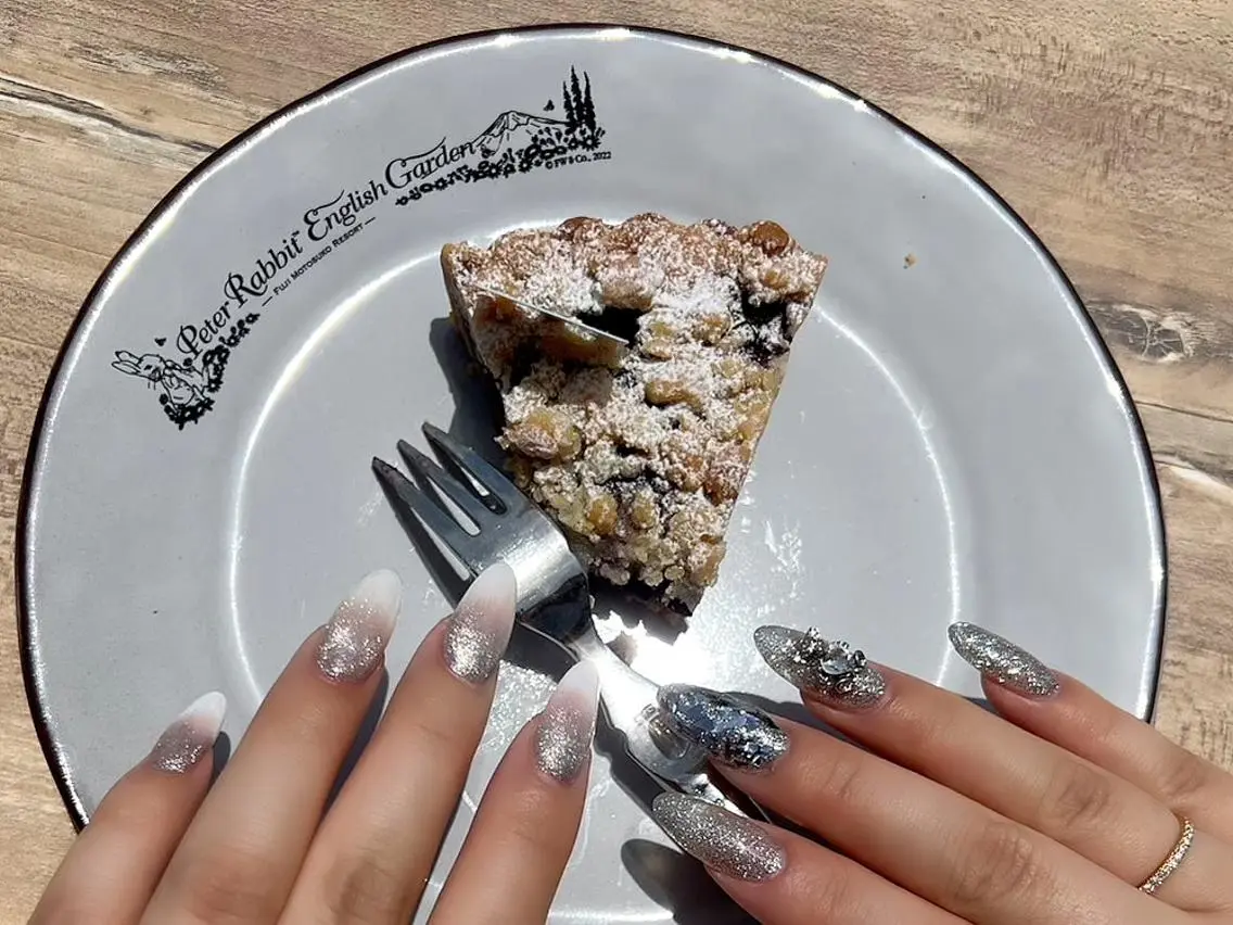 ネイル キラキラネイル Nail salon SEICAのネイルデザイン