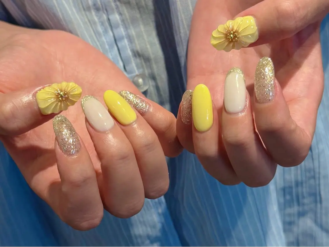 ネイル クリアネイル フラッシュネイル フラッシュマグ フレンチネイル マグネットネイル Luana nailのネイルデザイン