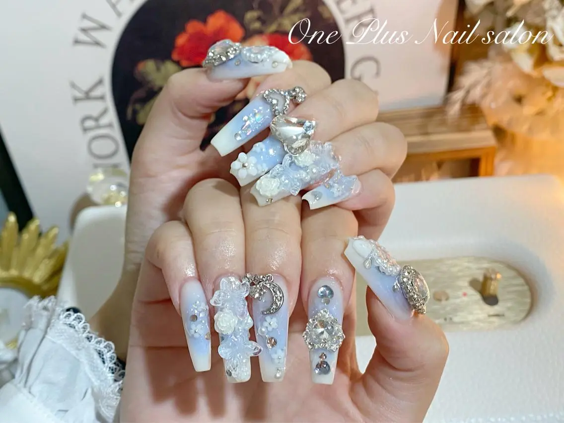 ネイル チークネイル ハート キラキラネイル ピンク スカルプネイル One Plus Nail Salonのネイルデザイン