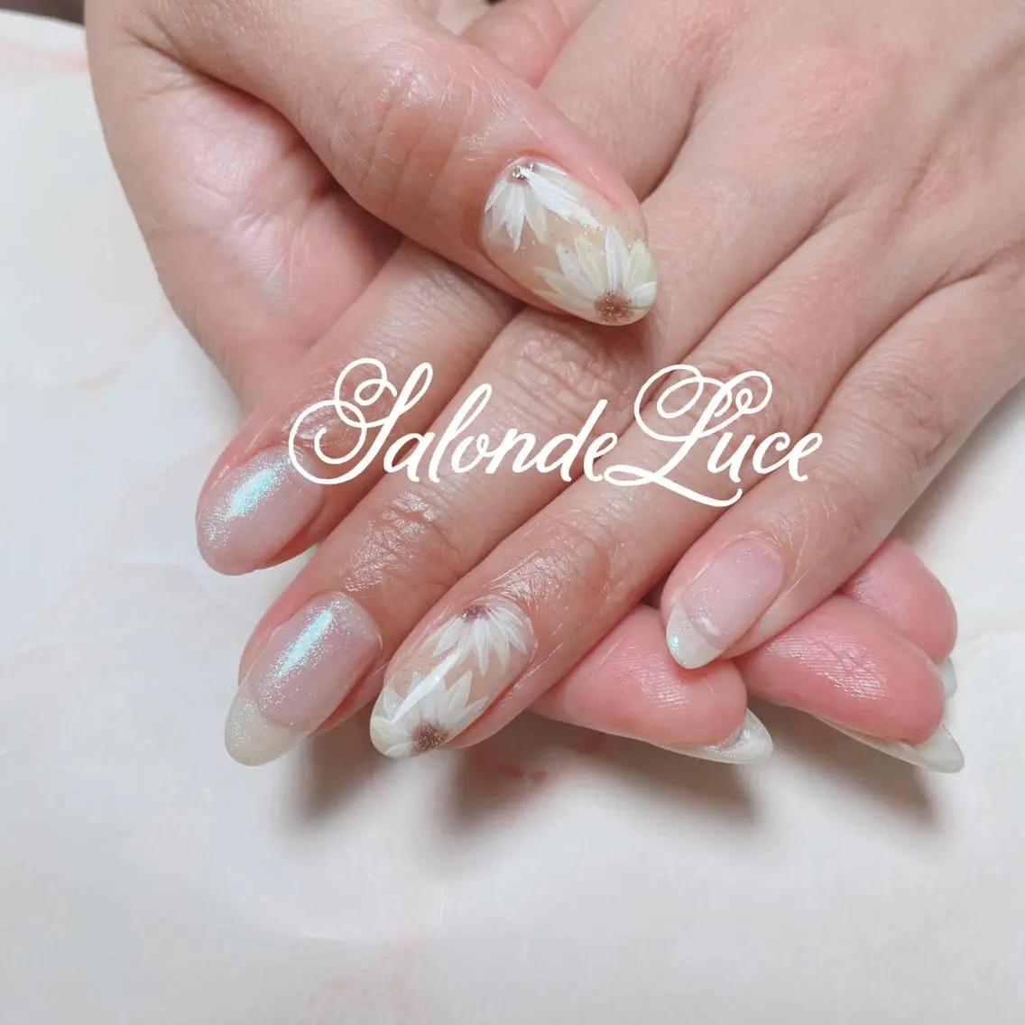 ネイル キラキラネイル Salon de Luceのネイルデザイン