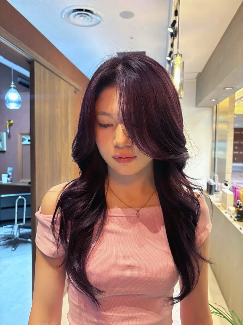 セミロング カラー バイオレットカラー レイヤーカット E難波店 代表 Koheiのヘアスタイル