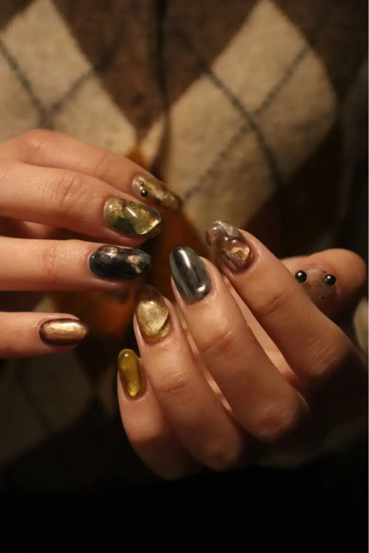 ネイル アートネイル カジュアル フレンチネイル ジェルネイル マットネイル chika / nailのネイルデザイン