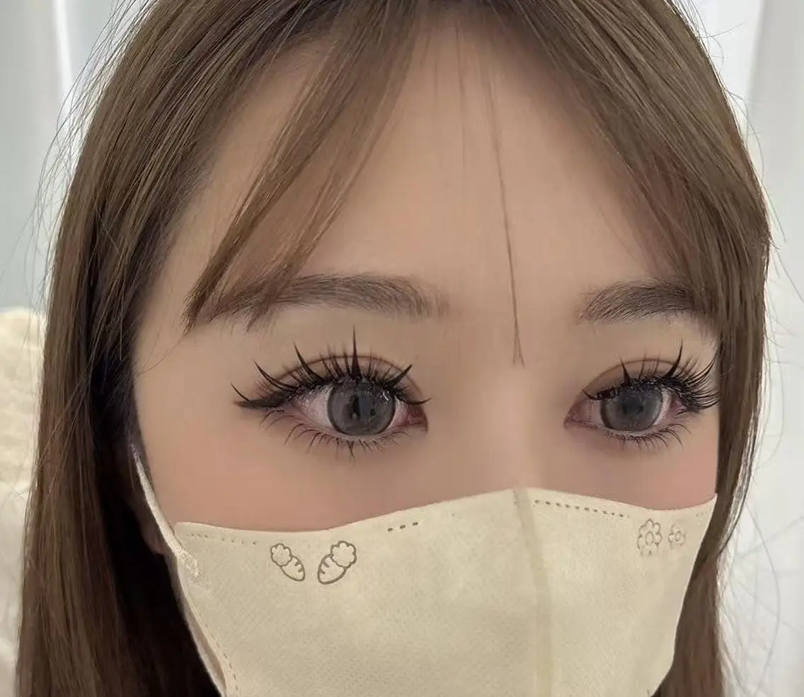 マツエク・マツパ バインドロック 束感まつ毛 フラットラッシュ 韓国風マツエク 下まつげエクステ Haru💖Eye lash🌻日暮里店のマツエク・マツパデザイン
