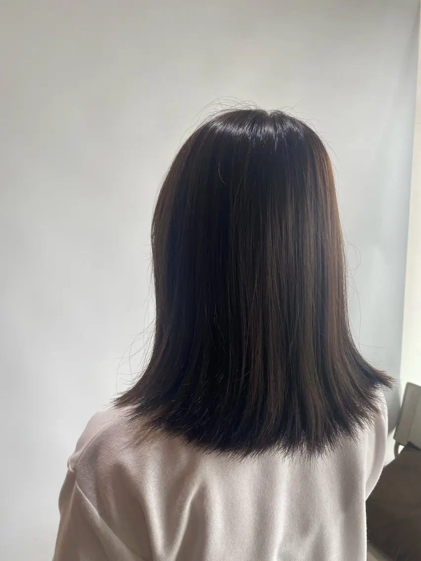 ミディアム カラー カット ヘアカラー トリートメント オーガニックカラー/ 髪質改善/暗髪/ボブのヘアスタイル