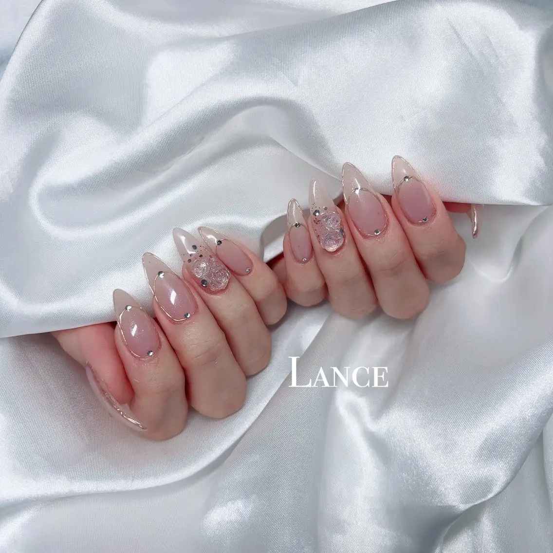 ネイル オーロラネイル フットネイル フレンチネイル ハート キラキラネイル Lance nailのネイルデザイン
