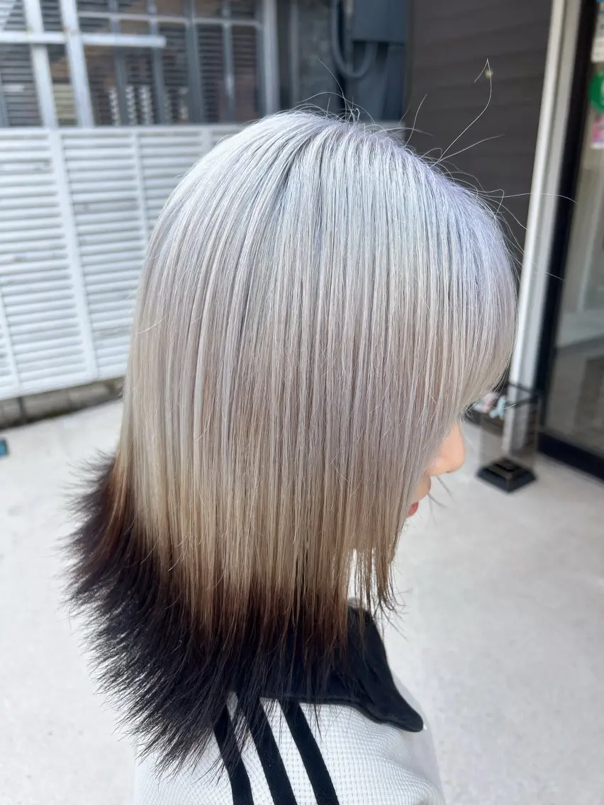 ミディアム カット ヘアカラー ハイトーン特化⭐️ 飯田大樹のヘアスタイル