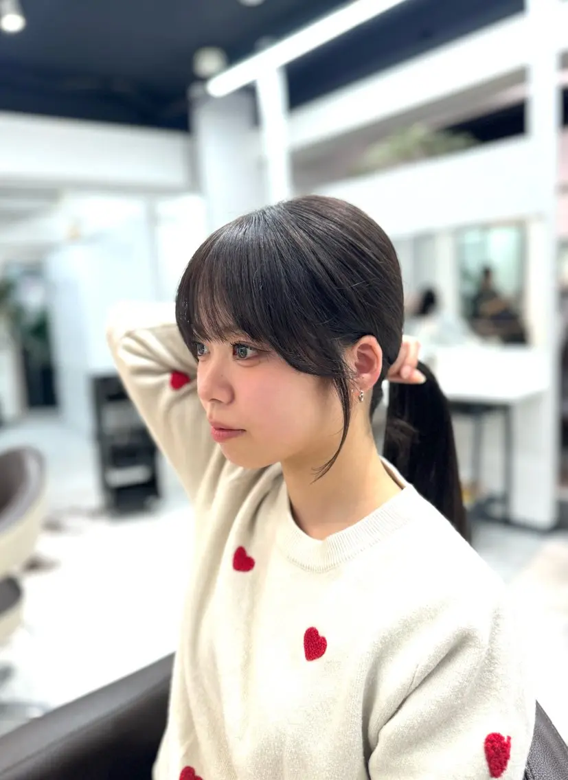 ロング 顔周りカット 小顔カット 可愛い顔周りカット お任せください✨中川のヘアスタイル
