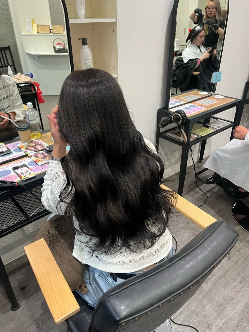 ロング カラー アッシュ アッシュグレー アッシュグレージュ グレージュ cocotte🫧 kotomiのヘアスタイル