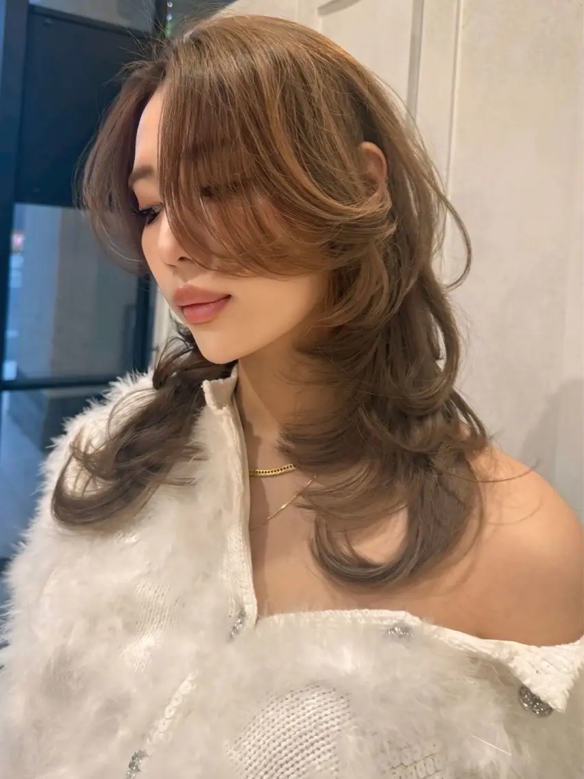 ミディアム カット ヘアカラー トリートメント 盛れるカットカラー DEAN豊橋店のヘアスタイル