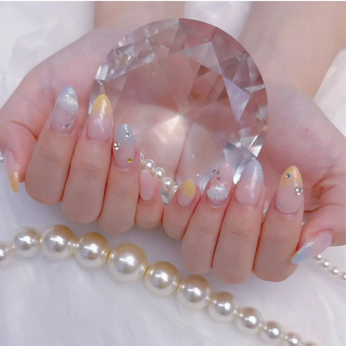 ネイル Romymoon nail帆南☾ ໋のネイルデザイン