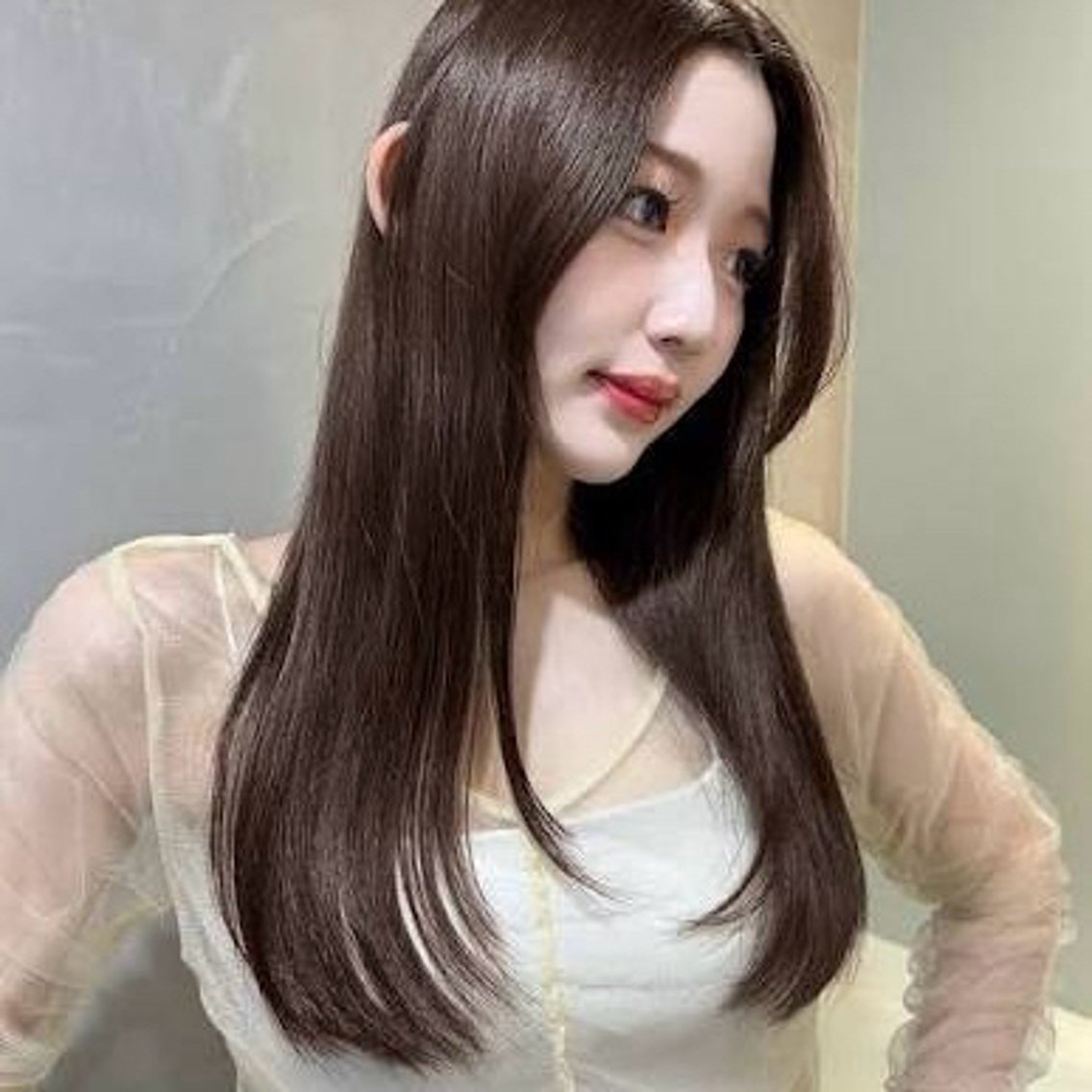 ロング カラー ブラウンカラー ダークブラウン 顔まわりレイヤー 顔周りカット レイヤーカット カット ヘアカラー トリートメント レイヤー/艶感カラー /メンズ/KOSEIのヘアスタイル