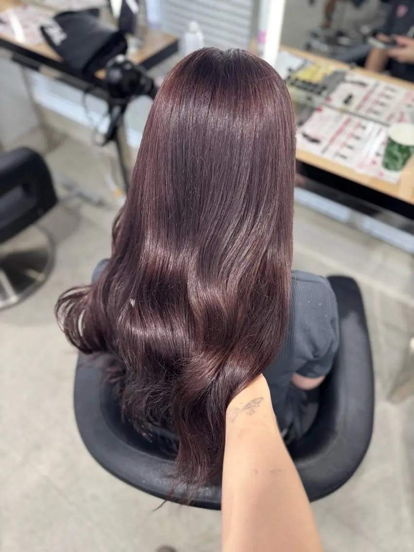 セミロング カラー ヘアアレンジ カット ヘアカラー トリートメント ヘアセット 🤍淡色ピンク&ラベ ンダーYUKI🤍のヘアスタイル