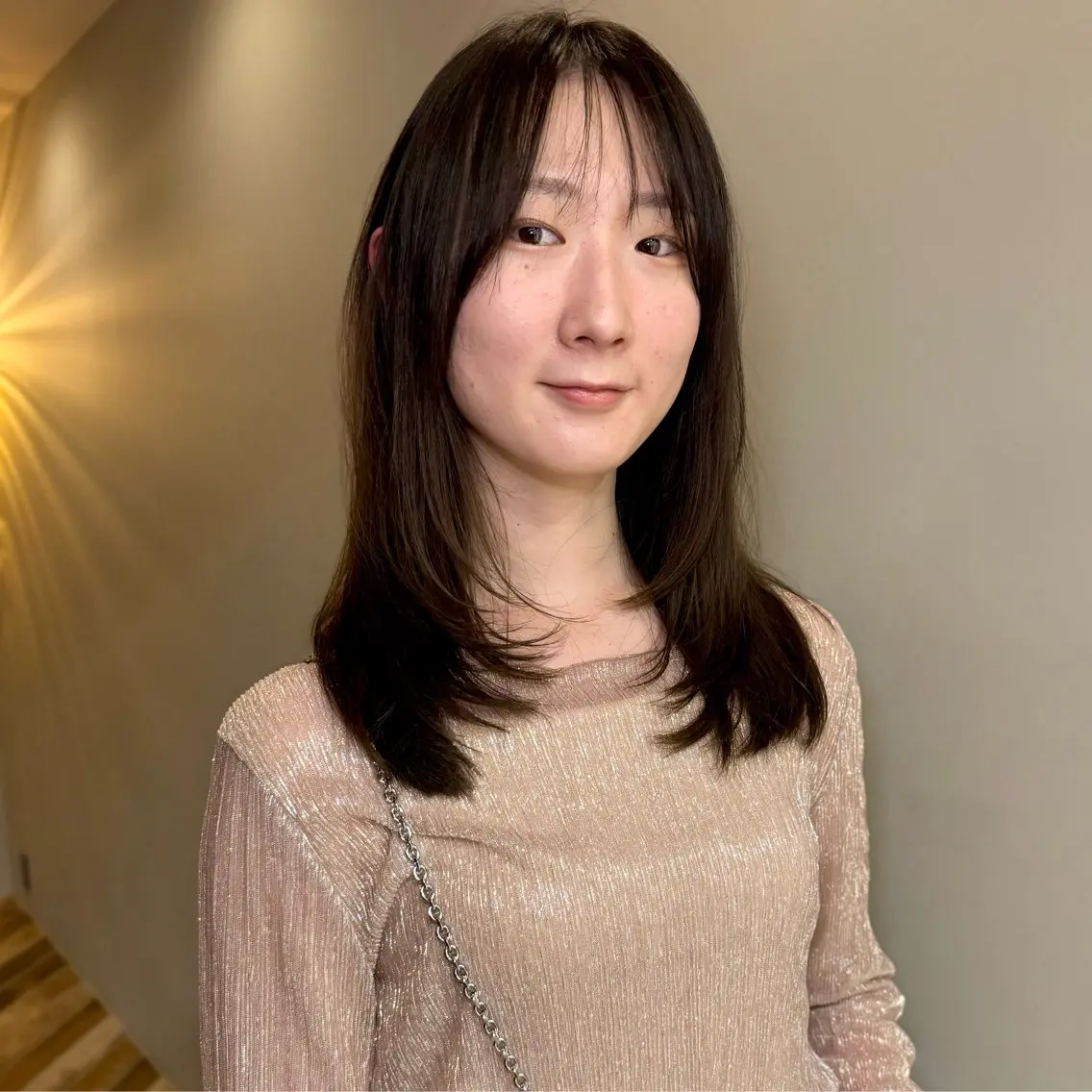 セミロング レイヤーカット 似合わせカット カット ヘアカラー 艶ブリーチカラー✨ ボブレイヤーSakiのヘアスタイル