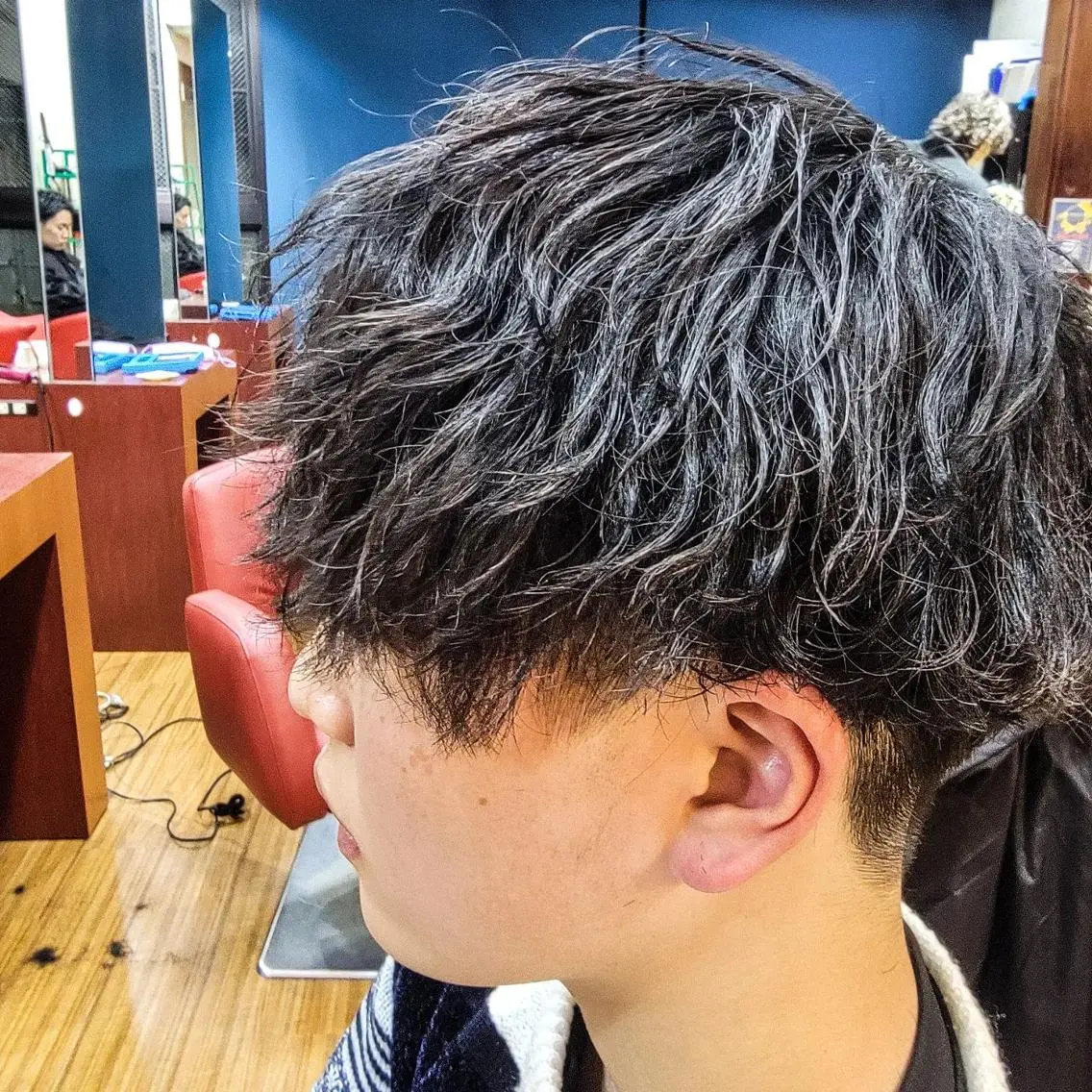 メンズ メンズパーマ メンズツイストパーマ 波巻きパーマ ツイストパーマ 特殊パーマ 片山恭兵のヘアスタイル