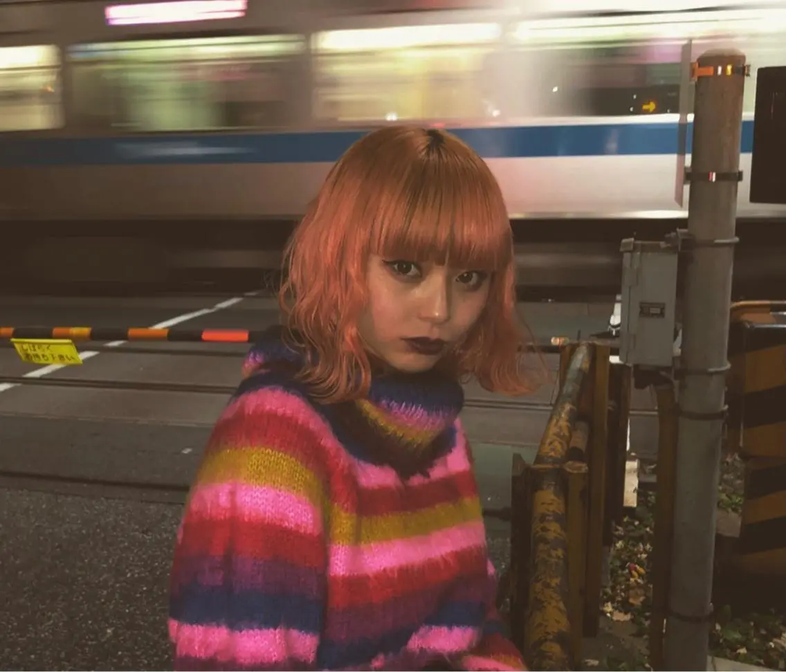 カラー オレンジ ピンクカラー 石井 光星のヘアスタイル