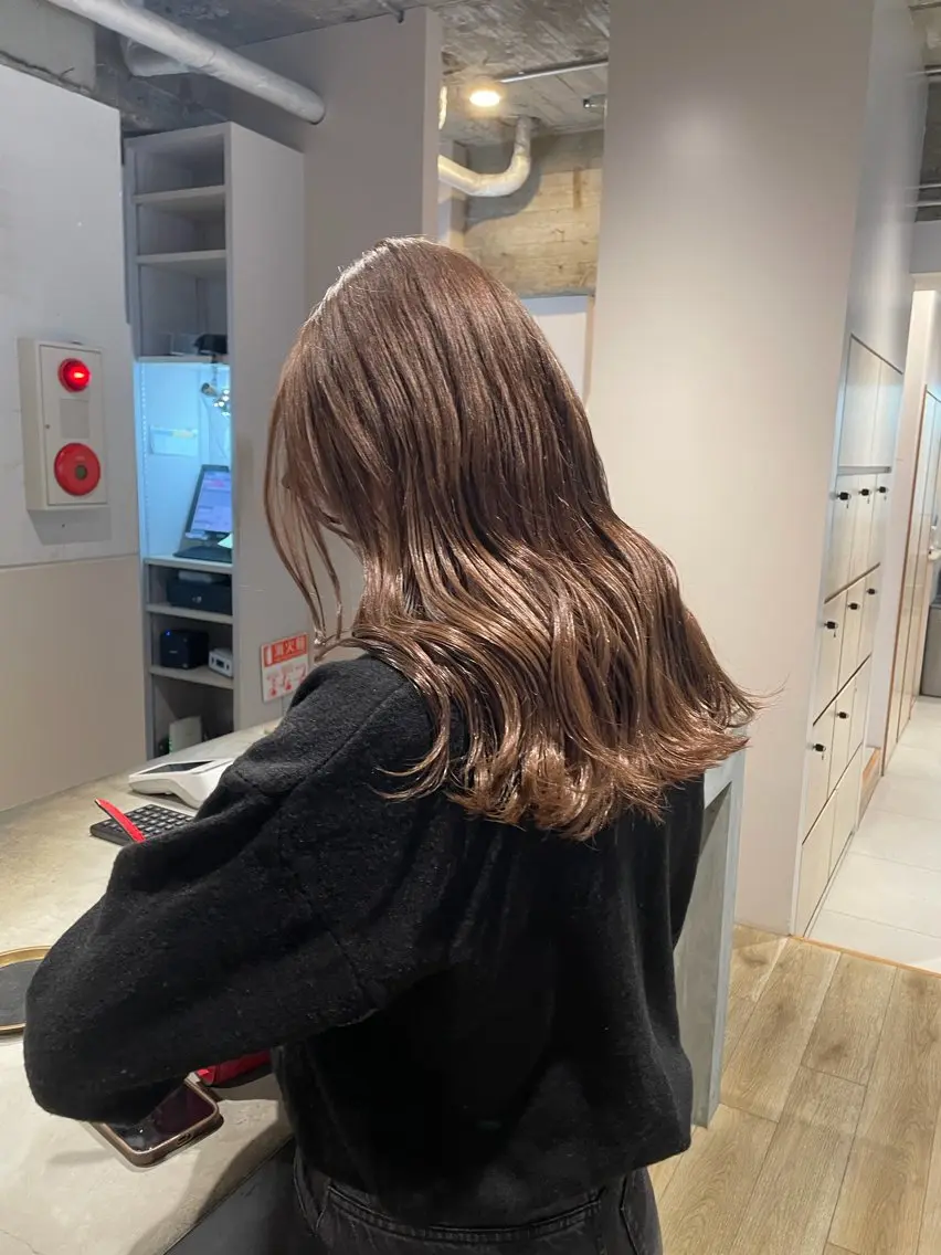 ロング カラー 透明感カラー カット ヘアカラー まとい  ︎︎のヘアスタイル