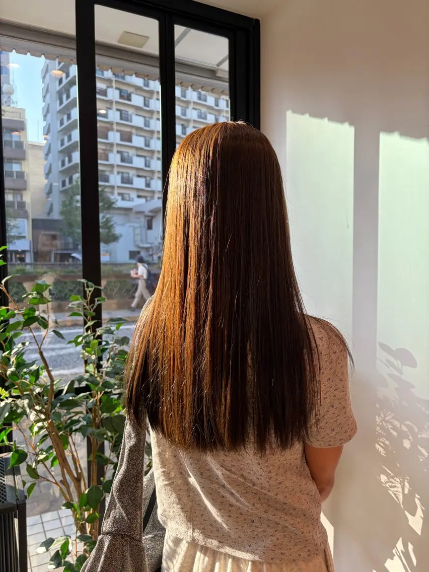 ロング ヘアカラー 上島 未緒のヘアスタイル