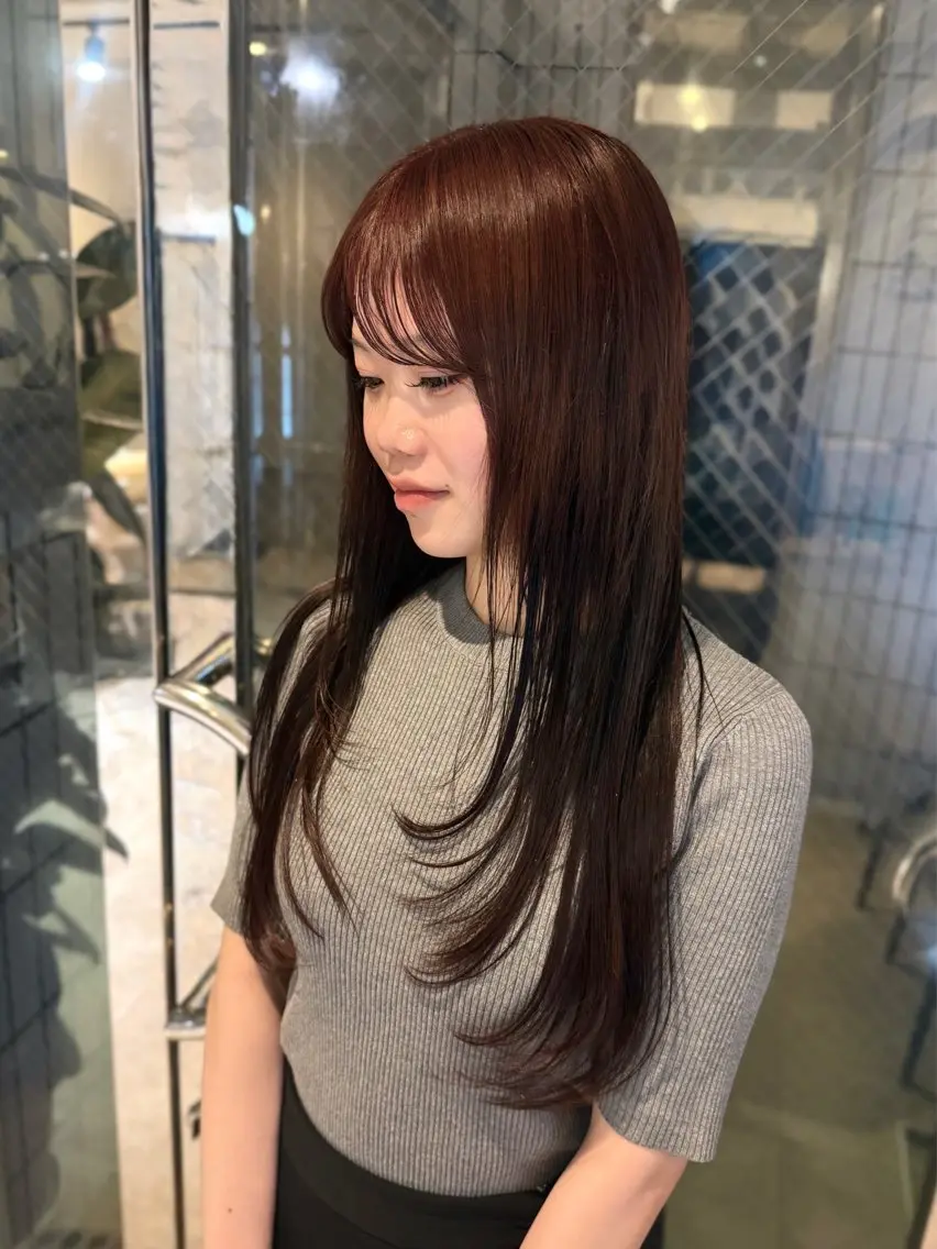 ロング カラー カット ヘアカラー ᴍᴏᴇ ‎ 〈 en. 〉のヘアスタイル
