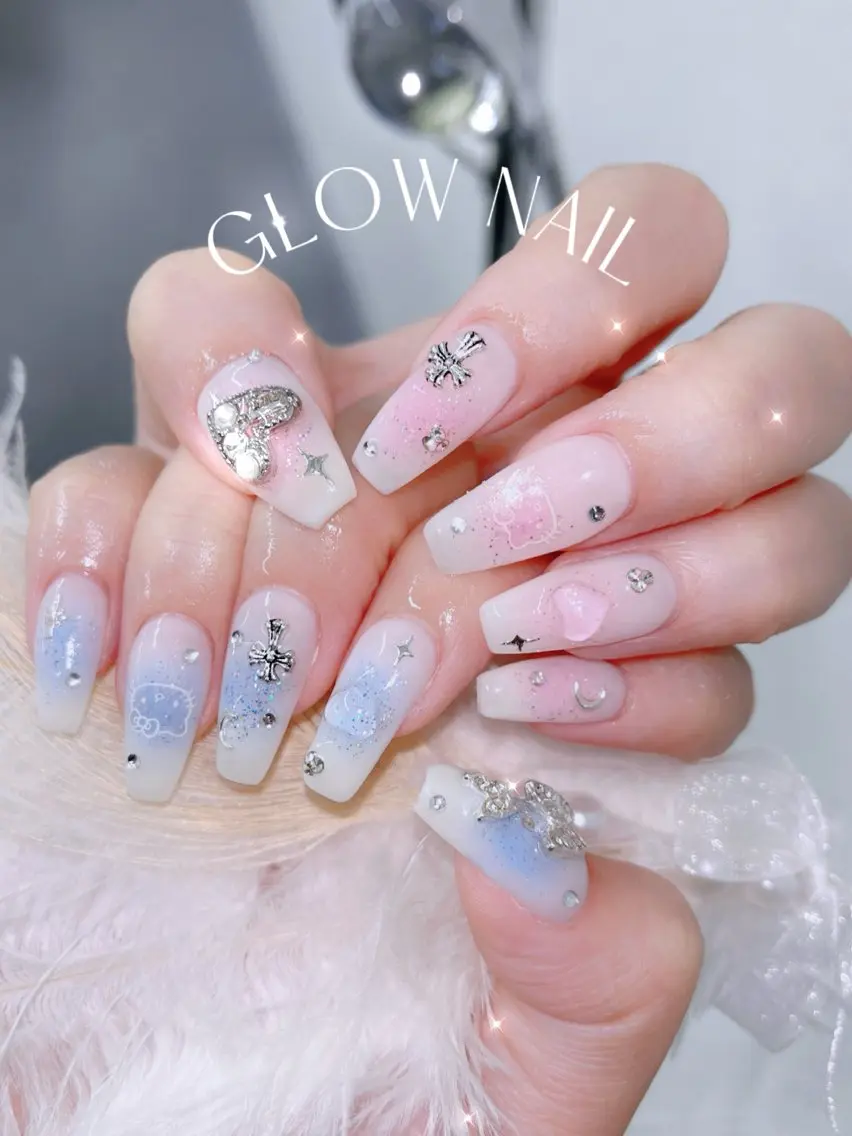 ネイル Glow Nail スカルプ専門店のネイルデザイン