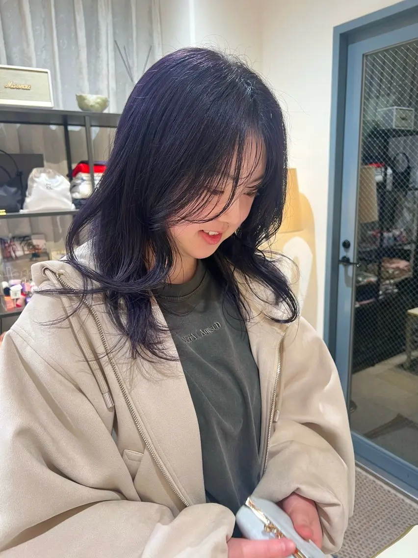 ミディアム ヘアカラー . juriのヘアスタイル