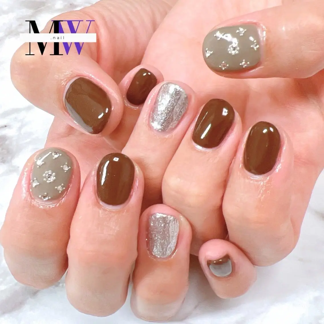 ネイル アートネイル ストーンネイル ハンドネイル MW .nailのネイルデザイン