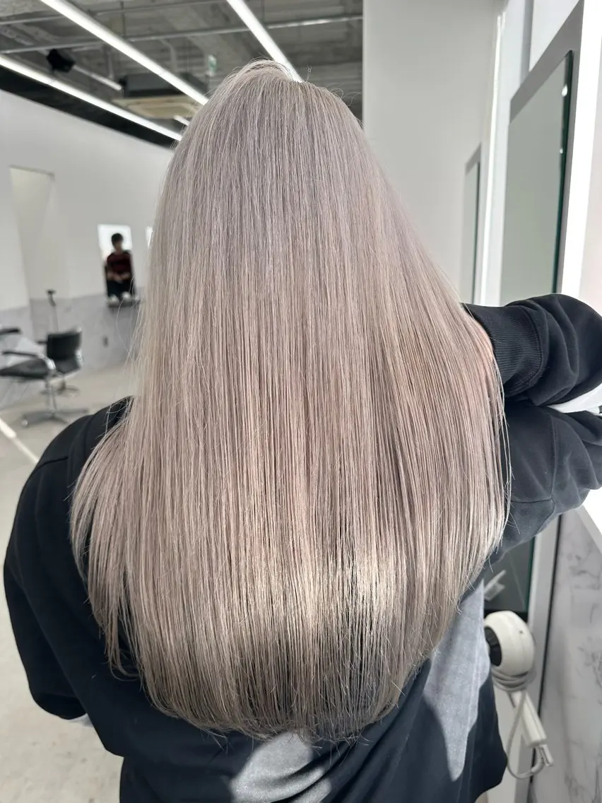 ロング カラー ブリーチ ケアブリーチ ロング トリートメント ヘアカラー ブリーチ/ハイトーン 名古屋栄/SHIONのヘアスタイル