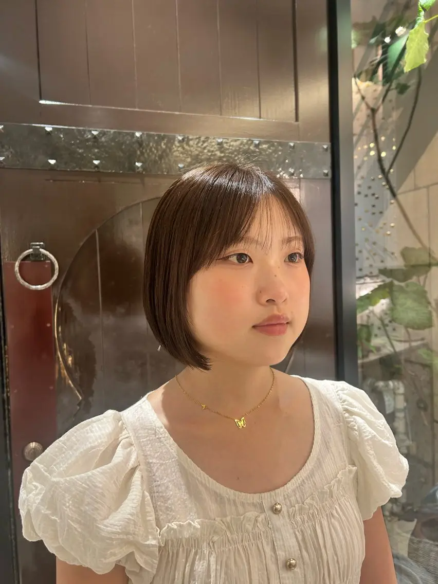 ショート カラー カット ヘアカラー 位田 結実のヘアスタイル