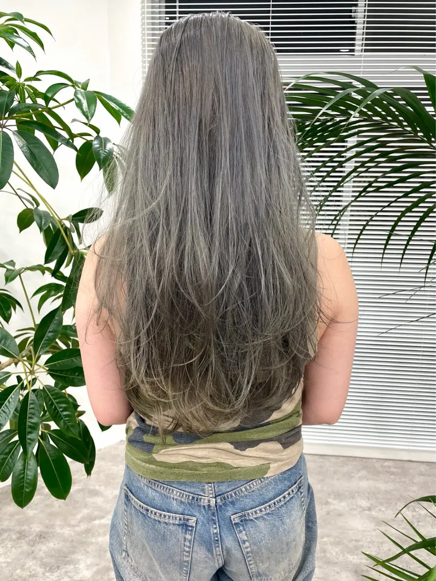ロング __ komariのヘアスタイル