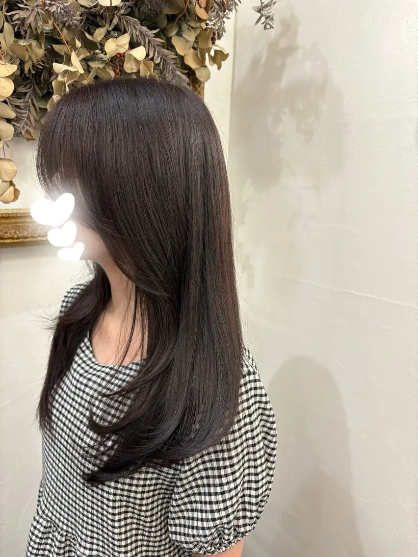 セミロング カット ヘアカラー ラカットゾーン 田中李奈のヘアスタイル