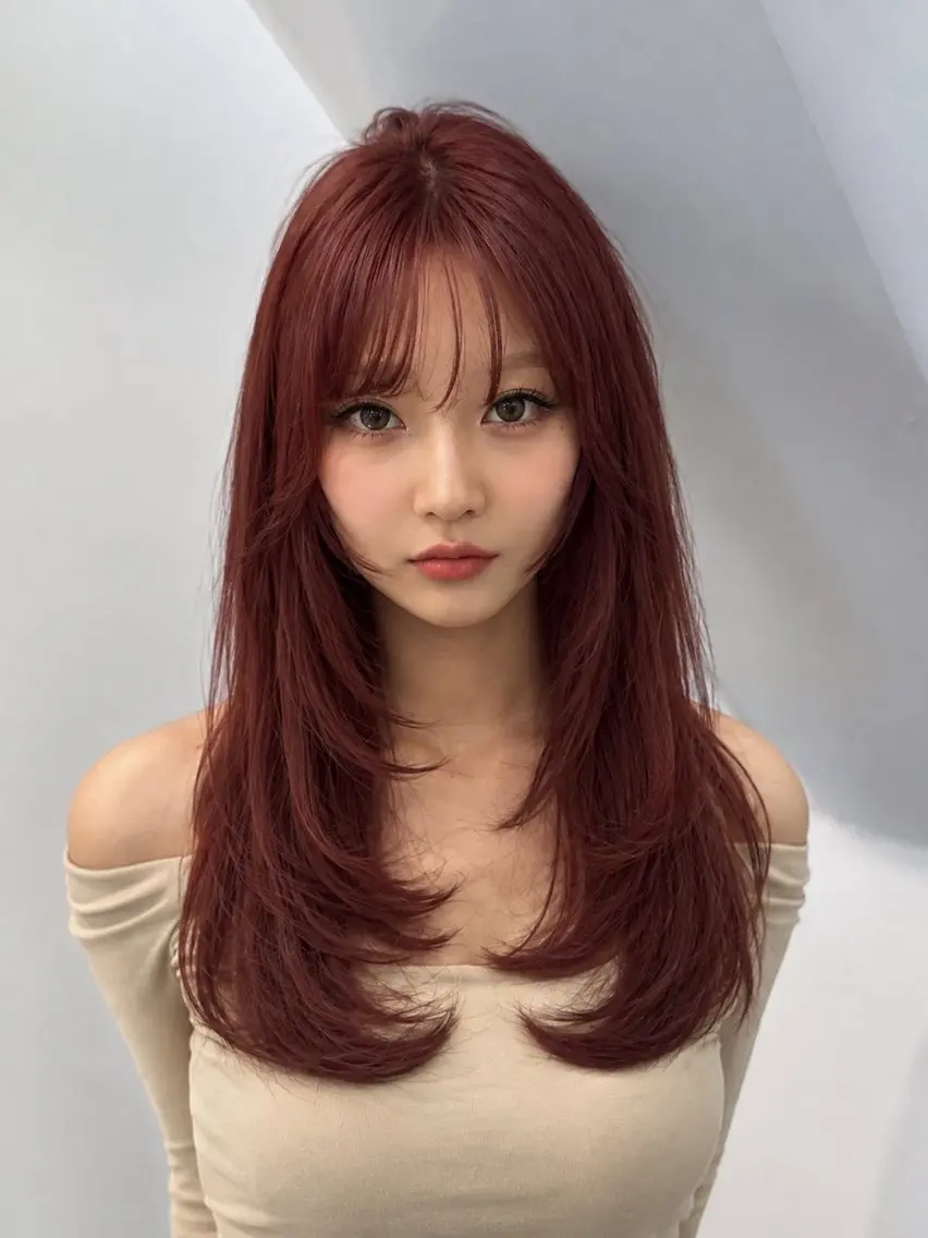 ロング ［YAMATO］ 顔まわりカットのヘアスタイル