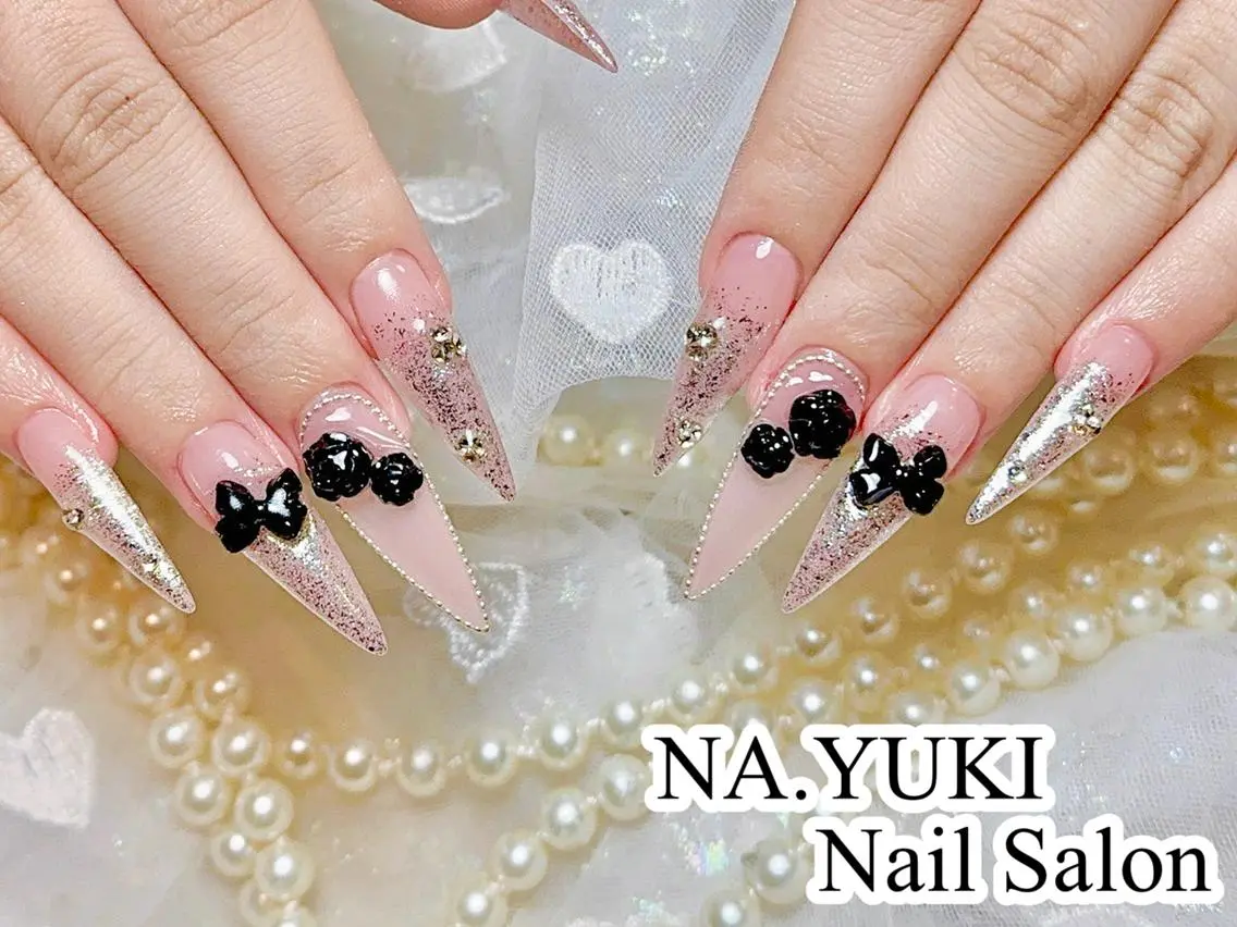 ネイル ゴージャス ハート ロングネイル ワンカラーネイル ピンク IVO RYのネイルデザイン