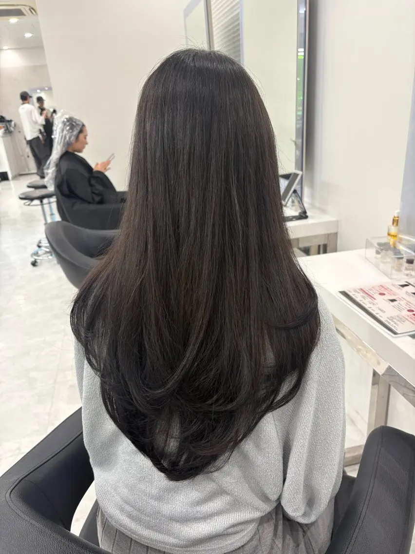 ロング カラー ヘアカラー 野口 楓華のヘアスタイル