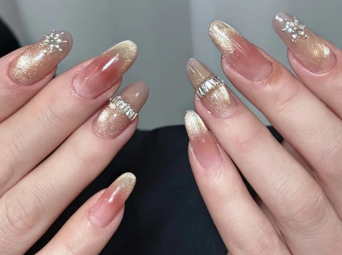 ネイル ハンドネイル Pure&Rich Nailのネイルデザイン
