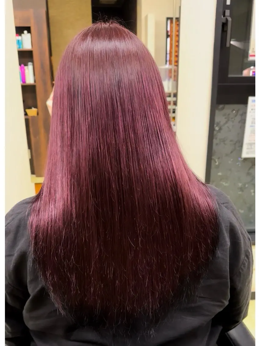 ロング カラー ブリーチ レッドカラー ✨透明感カラー✨ 縮毛矯正🌟石川菜摘のヘアスタイル