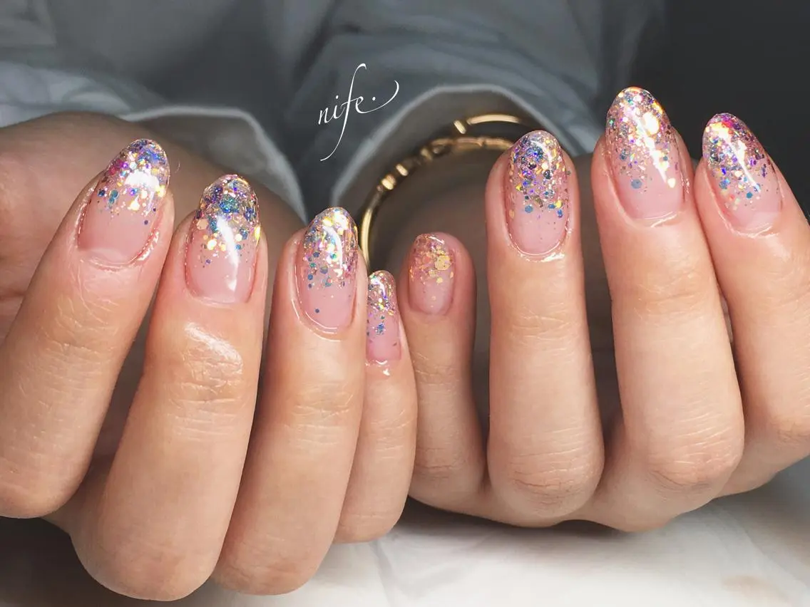 ネイル ジェルネイル atelier nife.のネイルデザイン