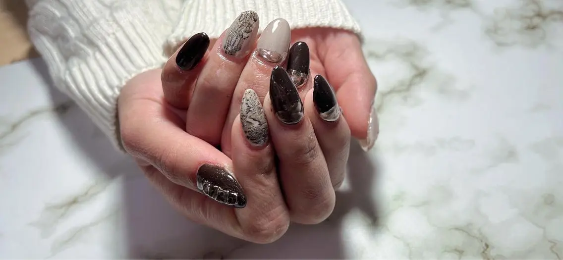 ネイル ミラーネイル Mimi Nailのネイルデザイン