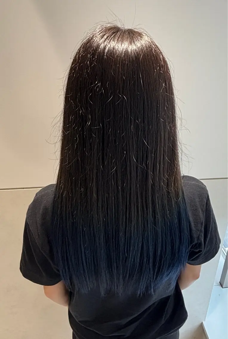 セミロング ヘアカラー kazufumi ..のヘアスタイル