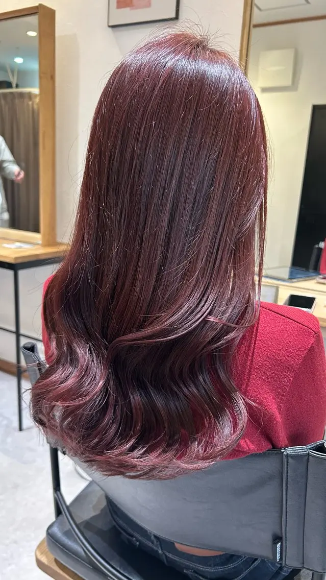 ロング ヘアカラー トリートメント 盛本 彩乃のヘアスタイル