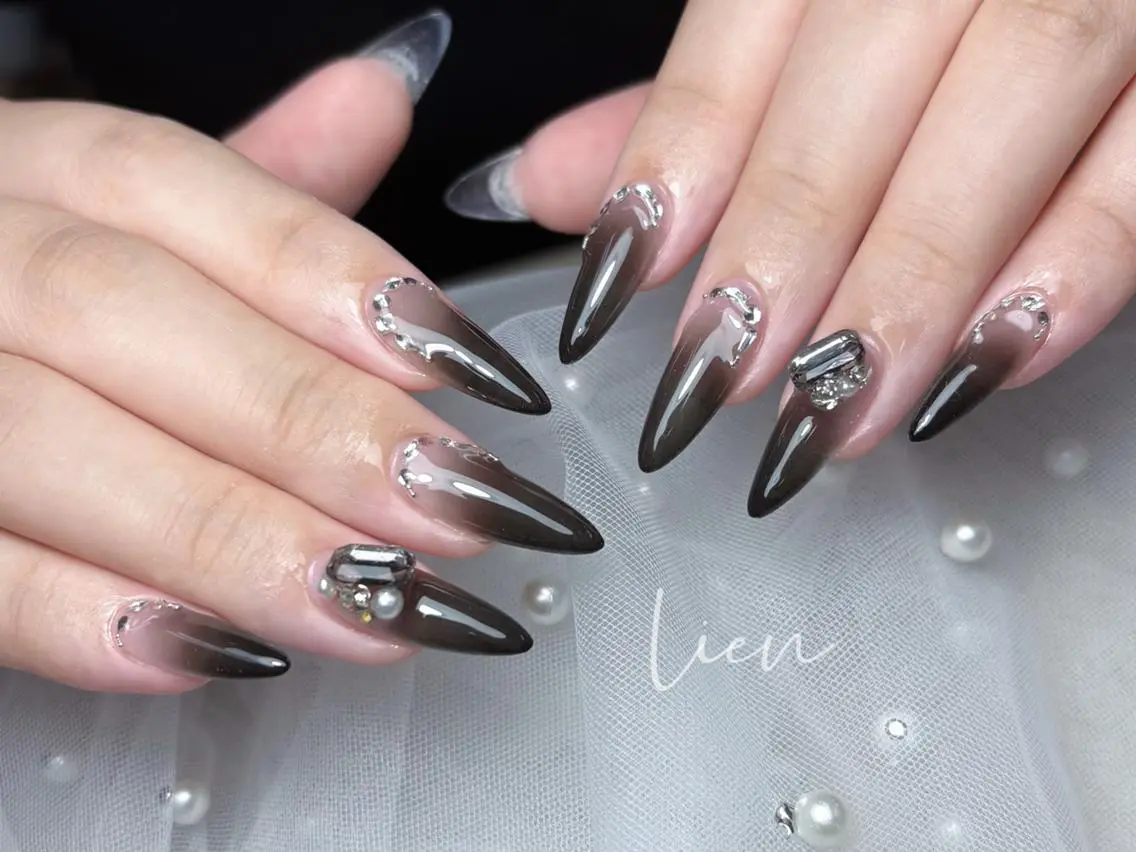 ネイル Lien🌸nana 【横浜店】のネイルデザイン